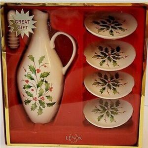 Lenox Holiday Cruet Oil Bottle Gift Set- Holly/ Berries Design